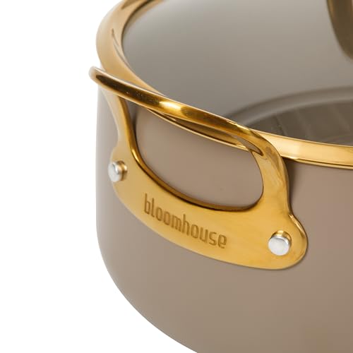 Two Time Oprah's Favorite Things Winner (Cappuccino Cream w/ Gold Handle / Dutch Oven w/ Lid (6-Quart))