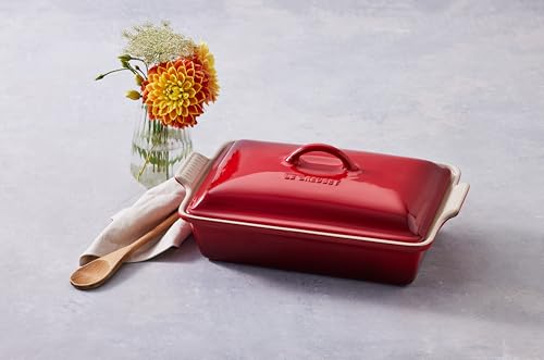 Stoneware Covered Rectangular Casserole (Cerise)