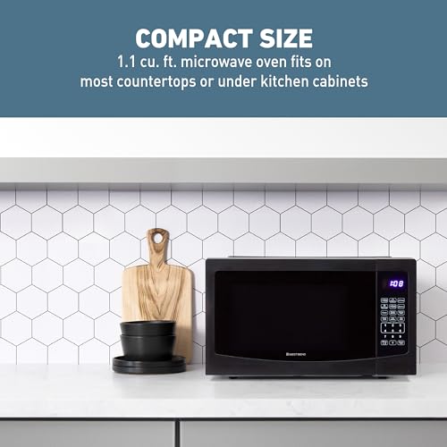 Microwave Oven (1.1-Cu.Ft. / Black)