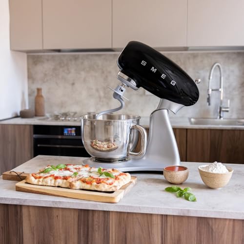 SMF04 5 Qt Classico Stand Mixer with Smooth Start & SteadyMix (5 QT / Black)