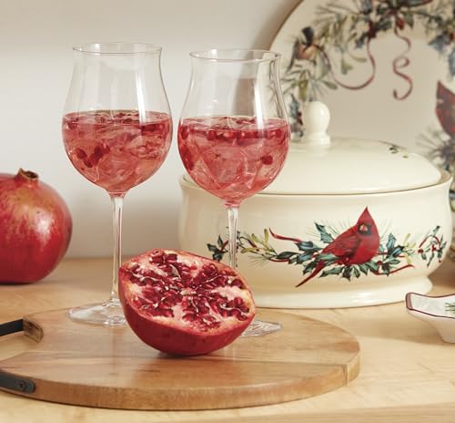 Winter Greetings Porcelain Covered Christmas Gravy Dish (Covered Dish)