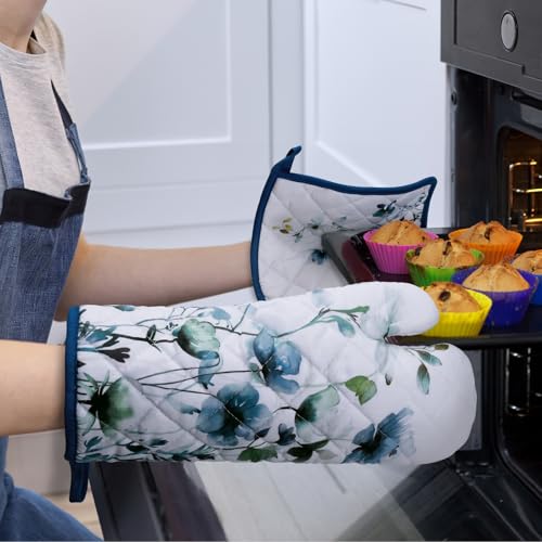 Blue Watercolor Flower Oven Mitts and Pot Holder Set (Blue Watercolor Flower / Oven Mitt x2 & Pot Holder x2)