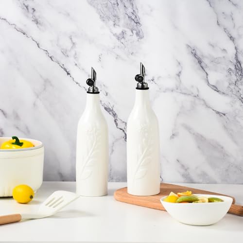 22 Oz Olive Oil Dispenser Bottle with Spout (Round)