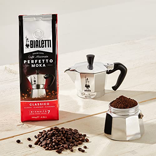 6 Cup Moka Pot and Coffee Ground Bundle 8.8oz Bag with Medium Roast Italian Ground Blend (6 Cups / Classic Moka & Ground Coffee)