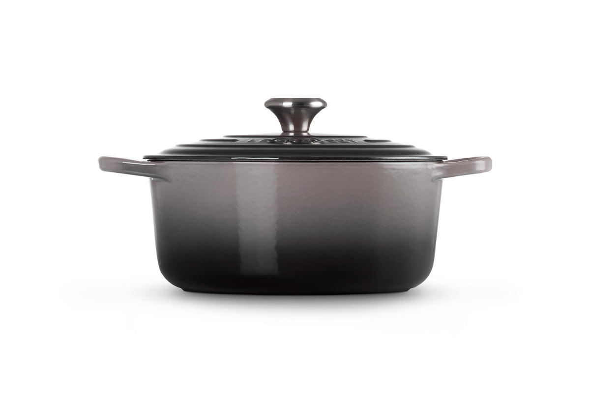 Enameled Cast Iron Round Dutch Oven (Oyster / 7.25 Qt)