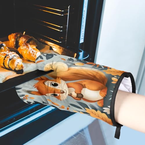 Squirrel Fall Oven Mitts and Pot Holders Sets (2 Count)