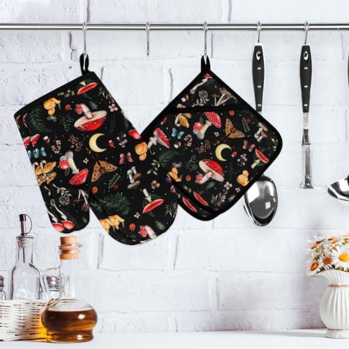 Mushroom Oven Mitts and Pot Holders Sets Cute Oven Gloves Heat Resistant 4 Pcs Funny Decorative Kitchen Hot Pads and Mitts for Baking Cooking Grilling (Black Red)
