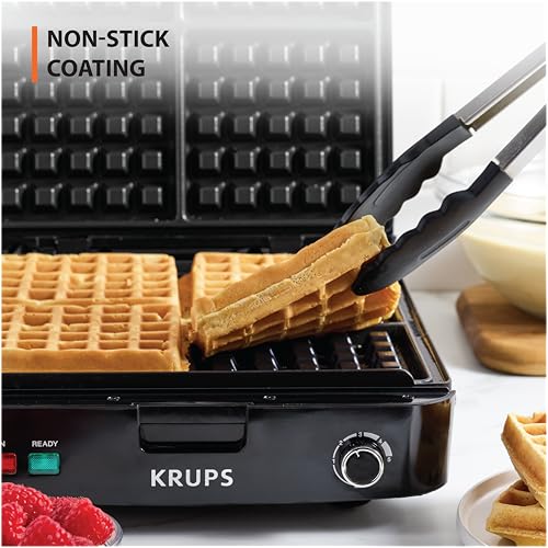 4 Slice Belgian Waffle Maker (Family Size - 4 Waffle Slices)