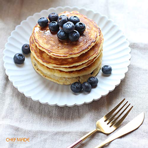 Mini Crepe Pan with Bamboo Spreader (6" Round)