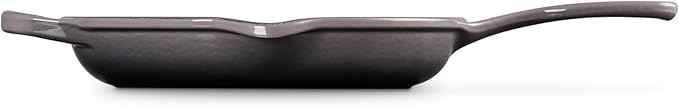 Le Creuset Enameled Cast Iron Signature Iron Handle Skillet, 9", Oyster