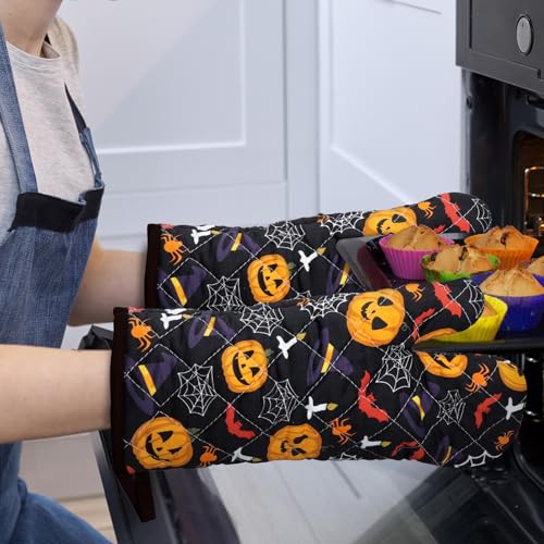 Halloween Pumpkin Kitchen Towels and Oven Mitts Set (Halloween)