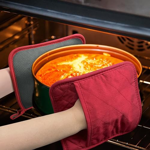 2Pcs Cotton and Neoprene Oven Pads Pot Holders with Pocket 8"x8.5" Dual (Red)