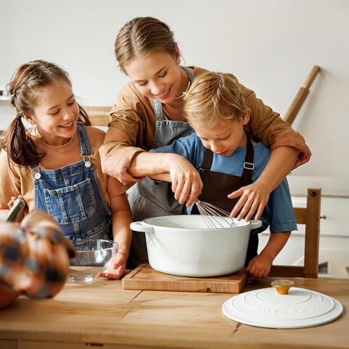 Enameled Cast Iron Dutch Oven (5.5 Quart / Pearl White)