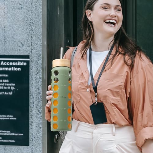 Glass Water Bottle (Olive / 32 Ounces)
