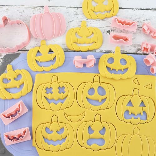 Mini Pumpkin Cookie Cutters (Pumpkin)