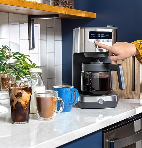 Drip Coffee Maker With Timer (Glass Carafe)