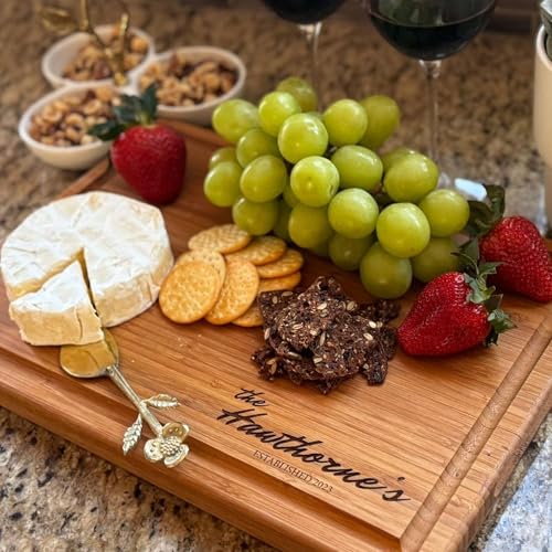 Handmade Personalized Cutting Board (Last Name Engraving)