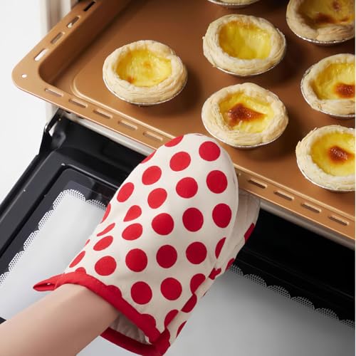 1 Pair Mini Oven Mitts (Dotred)