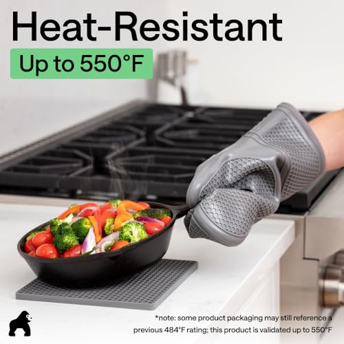 BPA Free Silicone Oven Mitts and Pot Holders Set (Gray / 12.5" Oven Mitts + 7" Trivets)