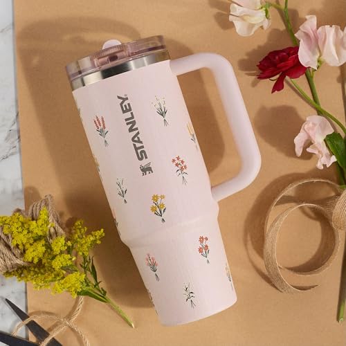 Quencher ProTour Flipstraw Tumbler (30 Ounces / Rose Quartz Bouquets)