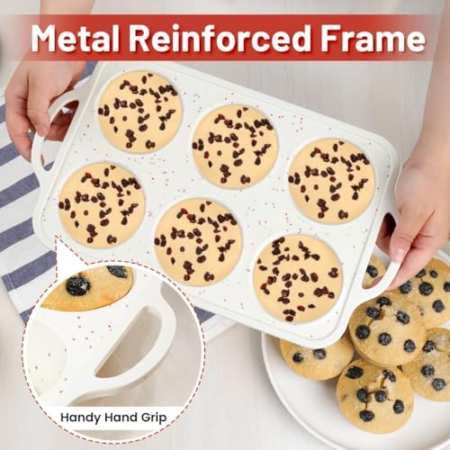 Large Muffin Pan (Creamy Confetti / 6-Cup Jumbo)