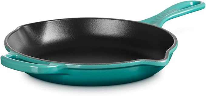 Le Creuset Enameled Cast Iron Signature Round Skillet, 9", Riviera