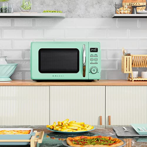 GLCMKZ09GNR09 Retro Countertop Microwave Oven with Auto Cook & Reheat (Green / .9 cu ft / Modern)