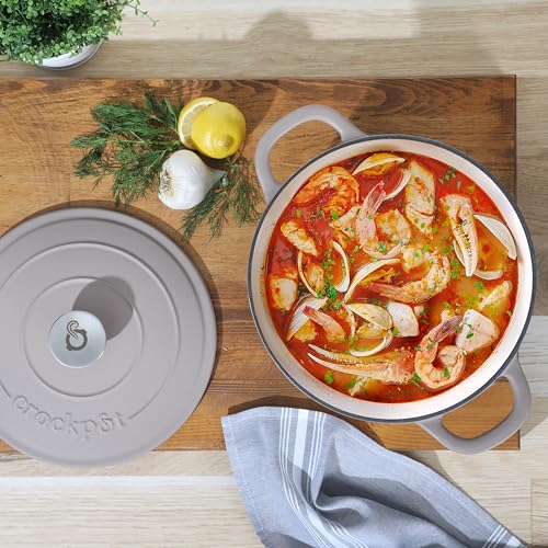 Artisan 5 Quart Round Cast Iron Dutch Oven with Lid (Matte Dusty Pink / 5-Quart)