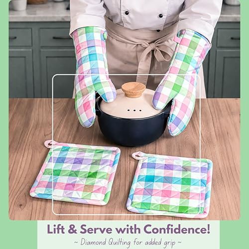 4 Piece Set Gingham Check 2 Oven Mitts & 2 Potholders (Gingham Pastels)