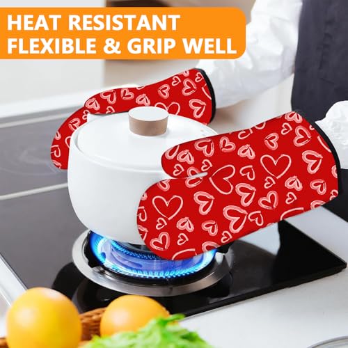 White Love Hearts Oven Mitts and Valentine's Day Pot Holders Sets 4Pcs (White Love Hearts)