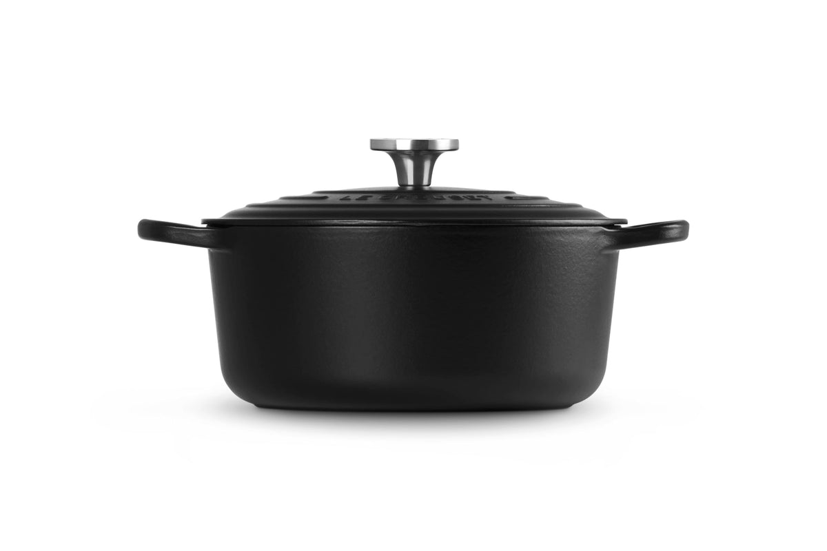 Enameled Cast Iron Round Dutch Oven (Licorice/Crucible Knob / 5.5 Qt)