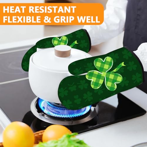 Green Clover Oven Mitts and Pot Holders Sets 4Pcs (Green Clover)
