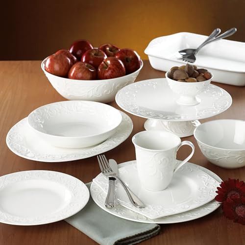 Opal Innocence Carved Porcelain 4 (4.95 LB / 4-Piece Place Setting)