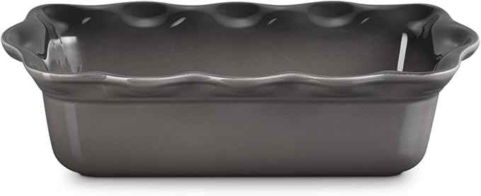 Le Creuset Stoneware Set of 2 9" Heritage Fluted Pie and 9" Fluted Loaf Dish, Oyster