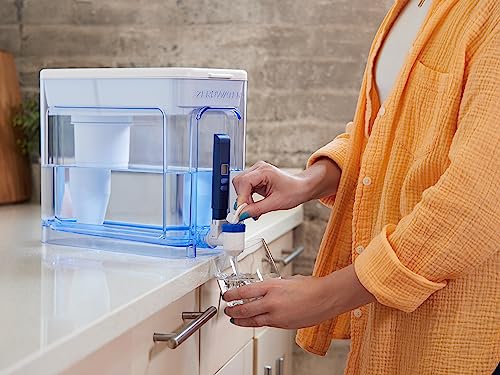 32 Cup Water Filter Dispenser Removes PFOA (32-Cup)