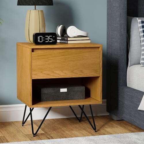 Hunter 20" Wide Bedside Table in Oak Veneer (Oak Veneer / 20 inch)