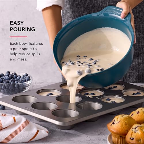 Universal Nesting Plastic Mixing Bowls (Agave / Set of 3)