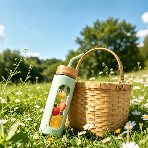 24 oz Glass Water Bottle with Straw and 2 Lids (Light Green / 24 Ounces)