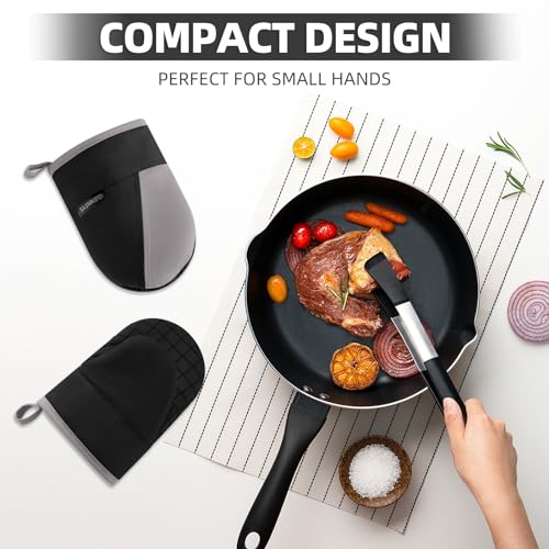 Mini Oven Mitts (Black)