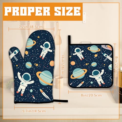 Astronaut Oven Mitts and Pot Holders (4 Count)