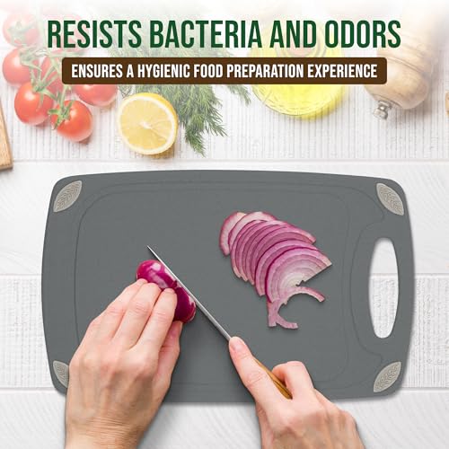 2 Piece Reversible Cutting Board Set Made with Natural Wheat Straw Fiber (Dark Gray)