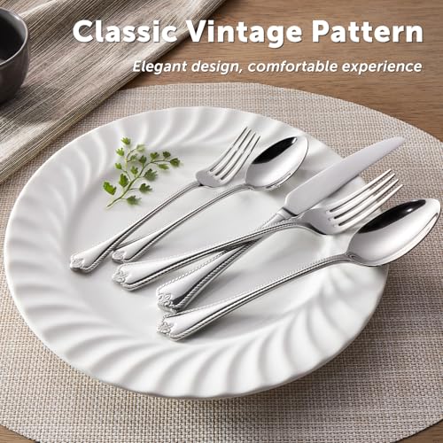 20 Piece Silverware Set (20-Piece / Silver)