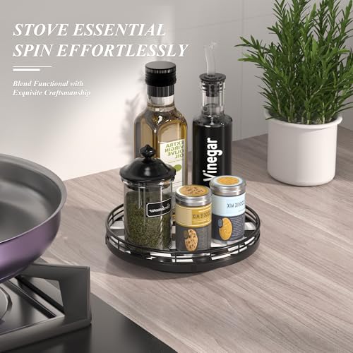 9 Inch Black and White Checkerboard Lazy Susan with Oak Base (Black & White / 9 inches)