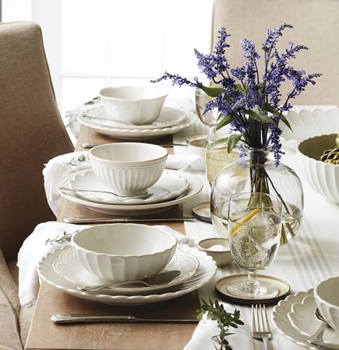 French Perle Scallop White Dinner Plate Set for 4 (Dinner Plates, Set of 4 Perle / White)