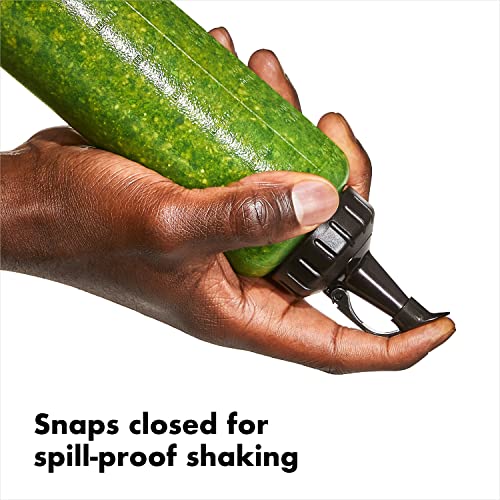 Good Grips Chef's Squeeze Bottles for Sauces and Dressings (2 Count)