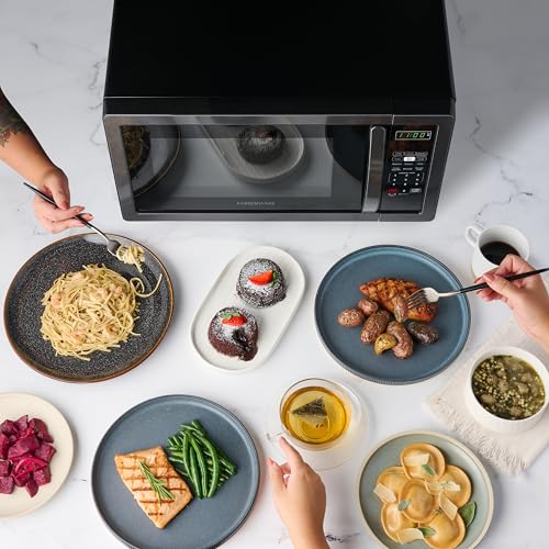 1.1 Cu. Ft. Countertop Microwave Oven (1.1 Cu. Ft. / Black Stainless)