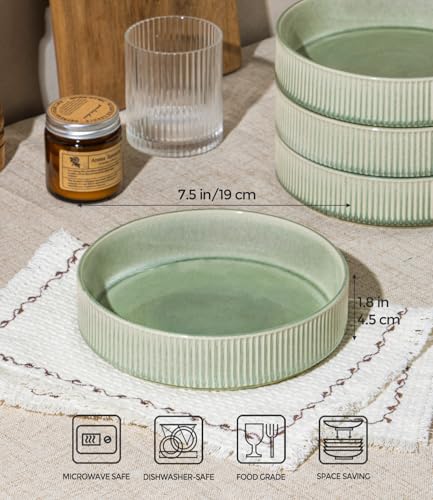 7.5 Inch Pasta Bowls Set of 4 (Set of 4 / Light Green)