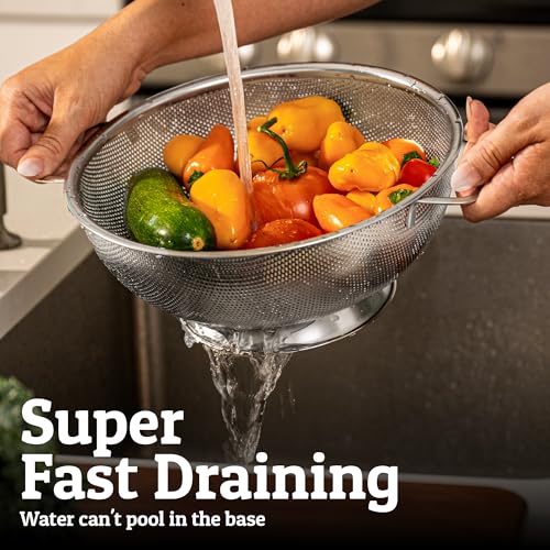 PriorityChef Premium 4 Qrt Stainless Steel Colander for Kitchen (4 Qrt)