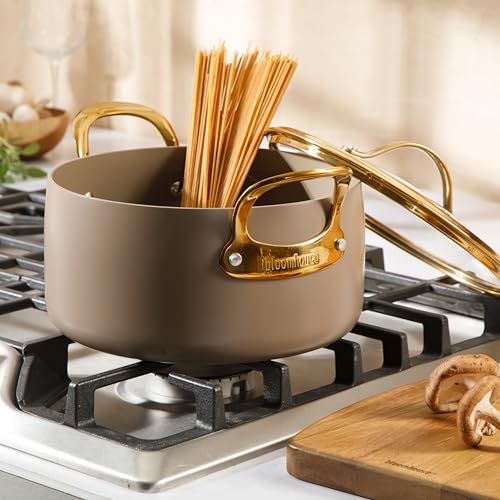 Two Time Oprah's Favorite Things Winner (Cappuccino Cream w/ Gold Handle / Dutch Oven w/ Lid (6-Quart))