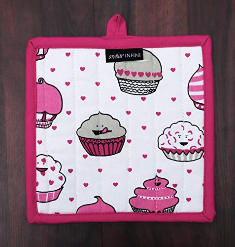 Heat Resistant Pot Holders Set of 3 Nonslip Multipurpose Hot Pads for Cooking and Baking (8x8 inches / Cup Cakes)